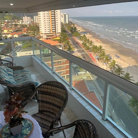 Mongaguá com vista para o Mar pé na areia Exterior foto